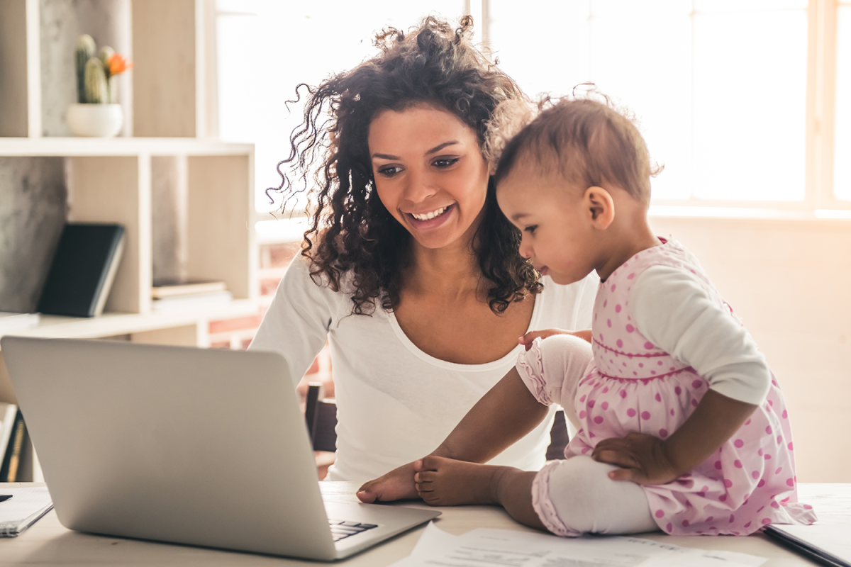 45,200+ Millennial Moms Stock Photos, Pictures & Royalty-Free Images -  iStock
